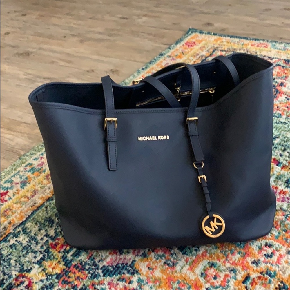 🔥Flash Sale🔥Navy Blue Michael Kors large Handbag